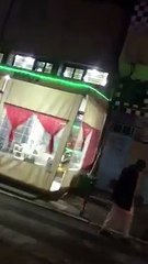 المقهى و بعض المحلات التجارية مثال لبعض المقاهي بعمالة الحي المحمدي محتلة طروطوار كامل