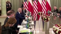 Biden se reune com autoridades e refugiados ucranianos na Polônia