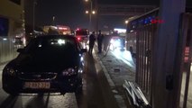 İSTANBUL-AVCILAR'DA ALKOLLÜ SÜRÜCÜ ZİNCİRLEME KAZAYA YOL AÇTI; 1 YARALI