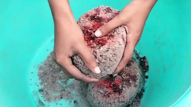 Gritty White Concrete Red Dirt Sand Cement Dry Water Crumbles Cr: Sand Clay ASMR❤