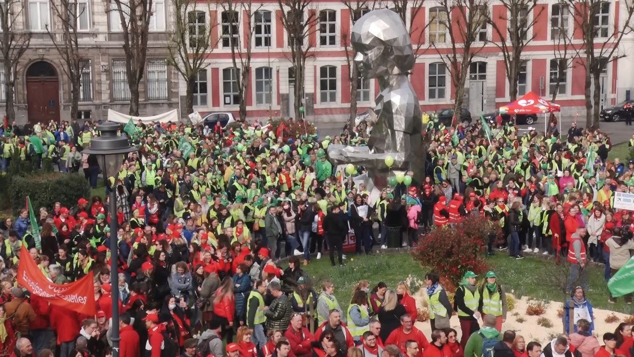 Grogne dans l'enseignement : 5.000 profs dans les rues de Mons