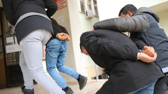 Mersin’de ‘siber dolandırıcılık’ operasyonu: 8 gözaltı