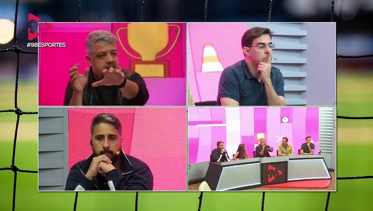 98 Esportes | "Dos últimos treinadores que passaram pelo Cruzeiro, é disparado o que está fazendo o melhor trabalho", comenta Bob Faria