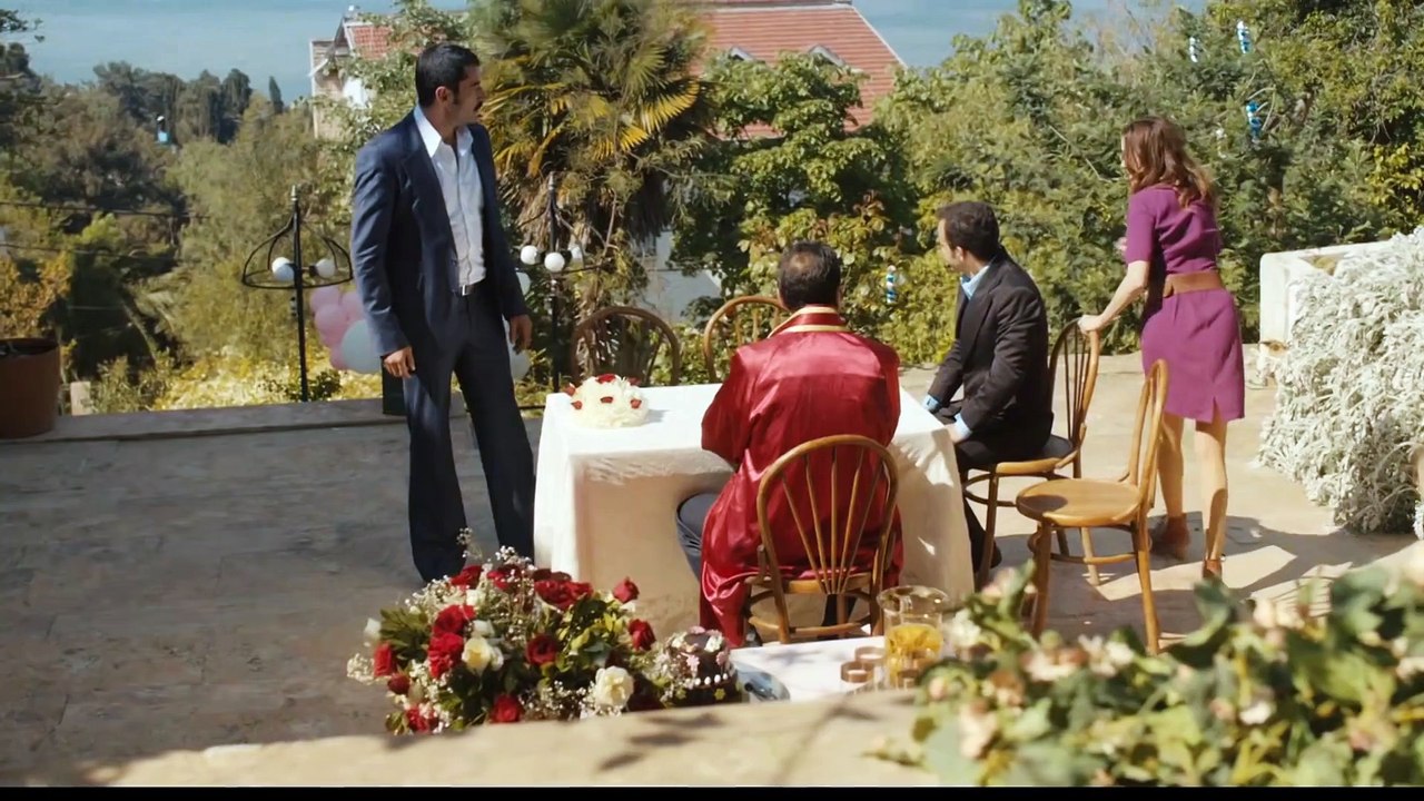 Karadayi Capitulo 301 (Audio Español)