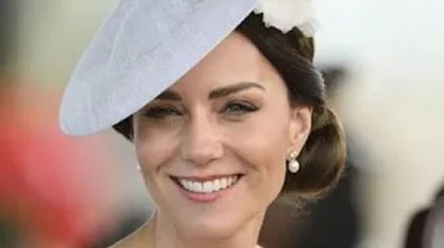Kate change la tradition royale de «petites manières progressives» pour moderniser les règles de la