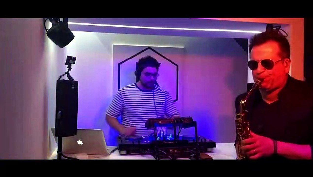 JIM KLARK & MADSAX STUDIO SET LIVE  HOUSE MIX JK LABORATORY