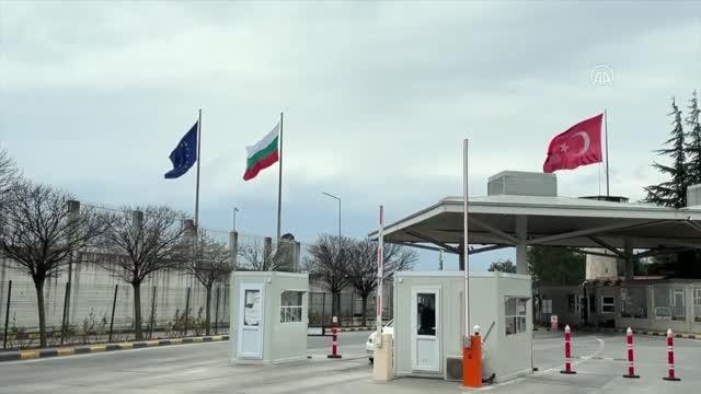 Bir oğulları Kırım'ın ilhakında bir oğulları Rusya'nın açtığı savaşta doğdu