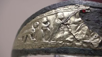 Çiftçinin tarlasında bulduğu bilezik, Hitit takı sanatının önemli bir örneğini ortaya çıkardı