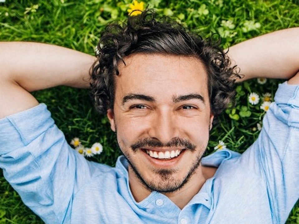 Frühlingsgefühle: Warum wir jetzt glücklicher sind