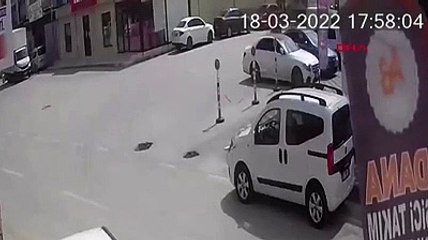 Peş peşe cep telefonu çaldılar