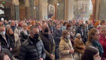 Son dakika haberi | Rusya'nın saldırısının ardından Lvivliler pazar ayininde kiliseleri doldurdu