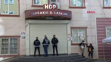 EVLAT NÖBETİNDEKİ ANNE: KIZIM GEL, ORASI SENİN YERİN DEĞİL