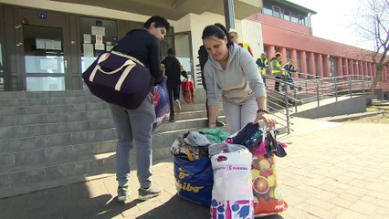 Voluntários de todo o mundo a ajudar na fronteira com a Hungria