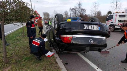 Takla atan otomobilin sürücüsü araçtan fırlayarak hayatını kaybetti