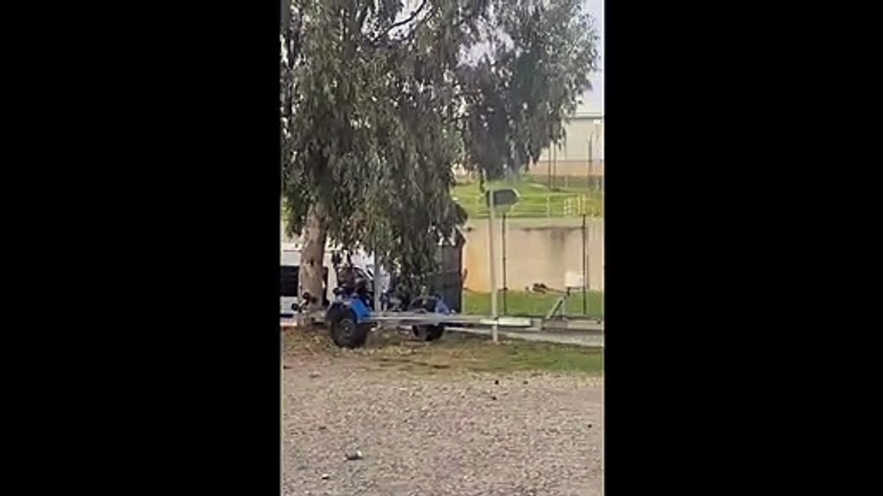 Incidents en cours à Furiani après la diffusion d'une vidéo non authentifiée dans laquelle des CRS chanteraient pour fêter la mort d'Yvan Colonna