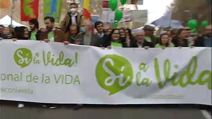 Cerca de 10.000 personas se manifiestan en Madrid contra el aborto y la eutanasia: «¡Sí a la vida!»