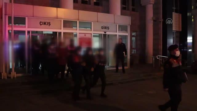 Yunanistan unsurlarınca geri itilen 7'si eski asker 8 FETÖ üyesi yakalandı
