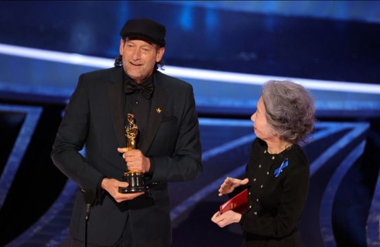 Troy Kotsur wins Best Supporting Actor Oscar for CODA