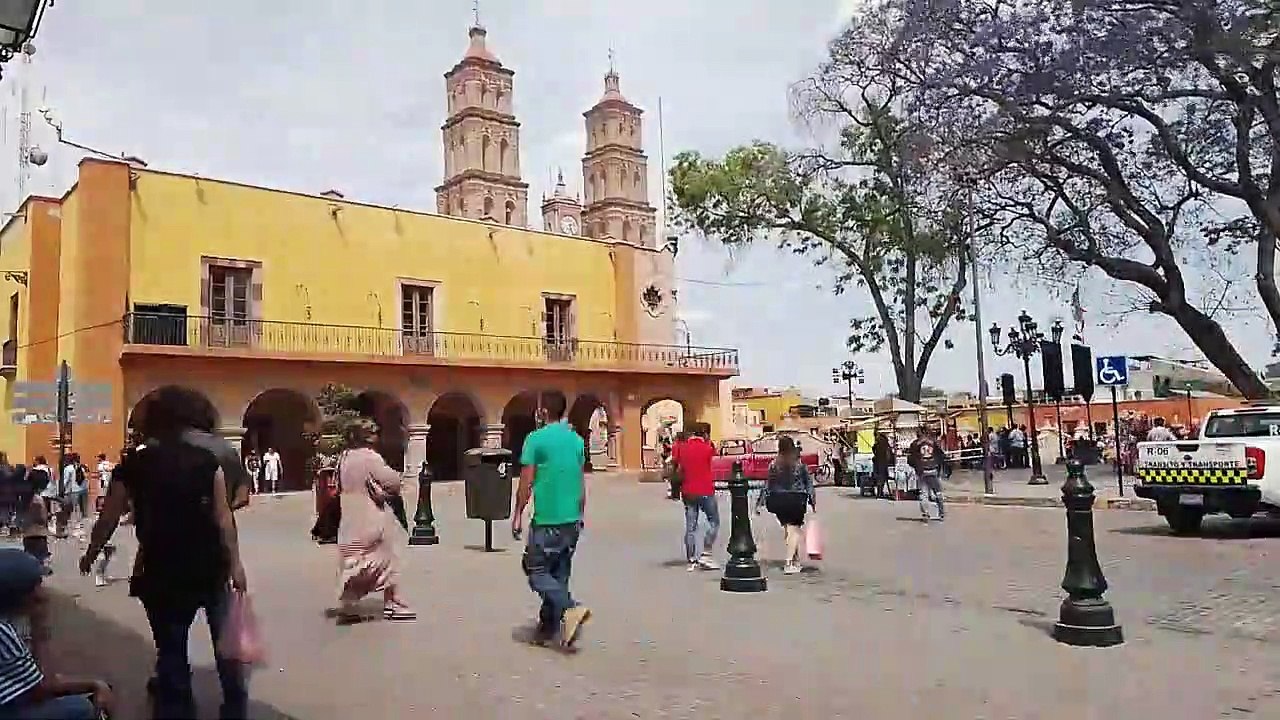 DOLORES HIDALGO GUANAJUATO MÉXICO / DOLORES HIDALGO GUANAJUATO MEXICO  /DOLORES HIDALGO GUANAJUATO MEXIQUE (TIMELAPSE)