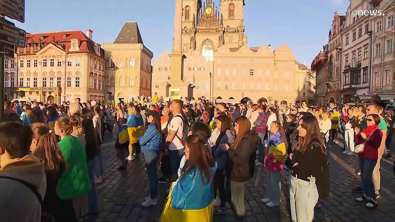 Παγκόσμιο κύμα αλληλεγγύης για την Ουκρανία
