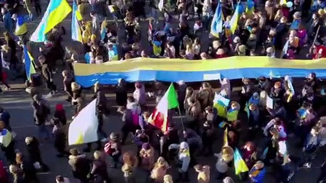 Vedettes de la musique et du sport se sont succédées sur scène hier soir lors d'un téléthon en faveur de l'Ukraine, diffusé par la chaîne publique polonaise TVP dans plus de 20 pays