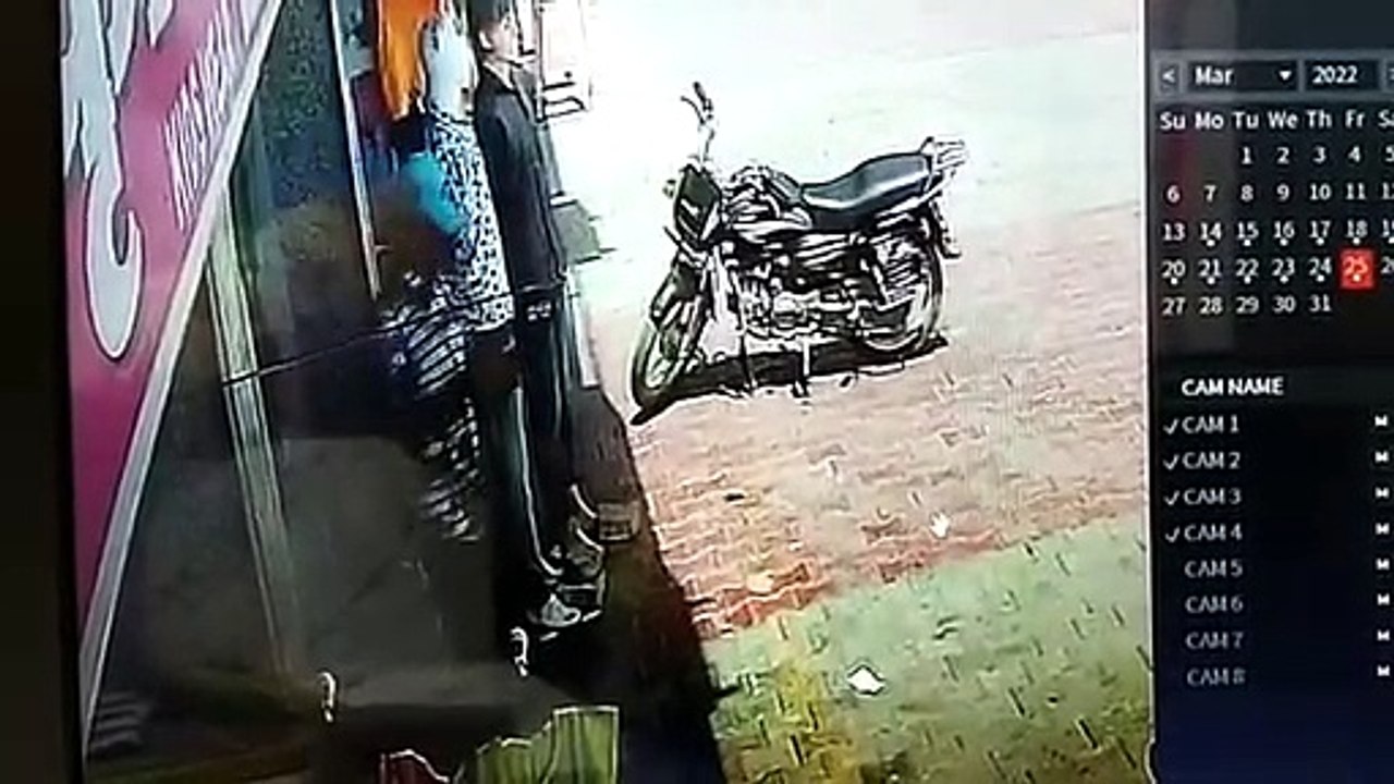 यहां सीसीटीवी कैमरे में कैद हुआ चोर लेकिन पुलिस...