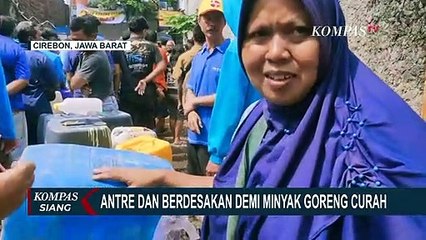 Ratusan Warga di Kota Cirebon Berdesakan Demi Dapat Minyak Goreng Curah