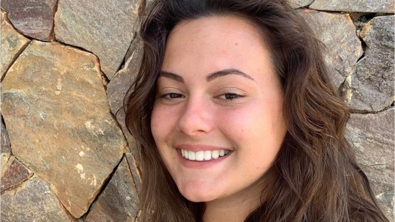 VOICI : "J’ai hyper peur" : Lou Pernaut, en deuil, fait de longues confidences à ses abonnés