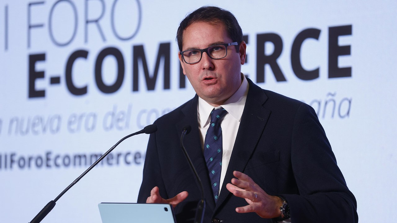 César Tello, director general de Adigital: "Esperamos que en 2030 la economía digital represente el 40% del PIB" - III Foro E-Commerce