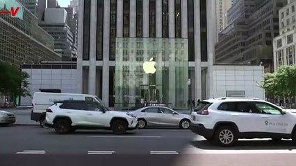Apple to Cut Device Production Due to Russia’s Invasion of Ukraine