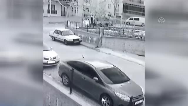 Bir kişinin öldüğü silahlı kavganın güvenlik kamerası görüntüleri ortaya çıktı