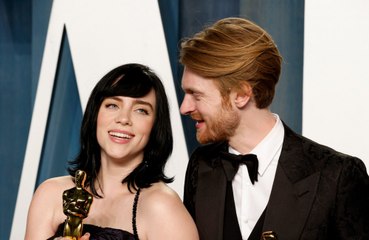 Billie Eilish reacts to her first Oscar win