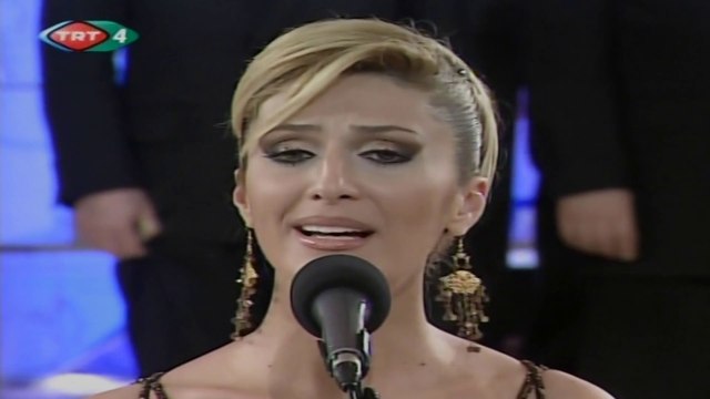 Melda Kuyucu / Ömrümüzün son demi sonbaharıdır artık