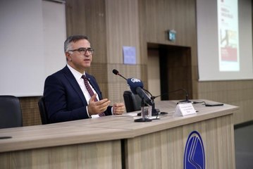 Türkiye Adalet Akademisi Başkanı Özdemir, hukuk öğrencilerine tavsiyelerde bulundu