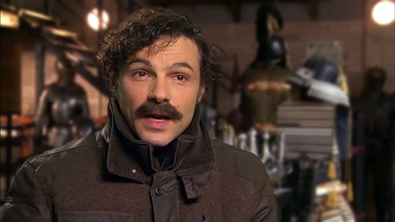 Charlie Mortdecai - Interview Jonny Pasvolsky VO