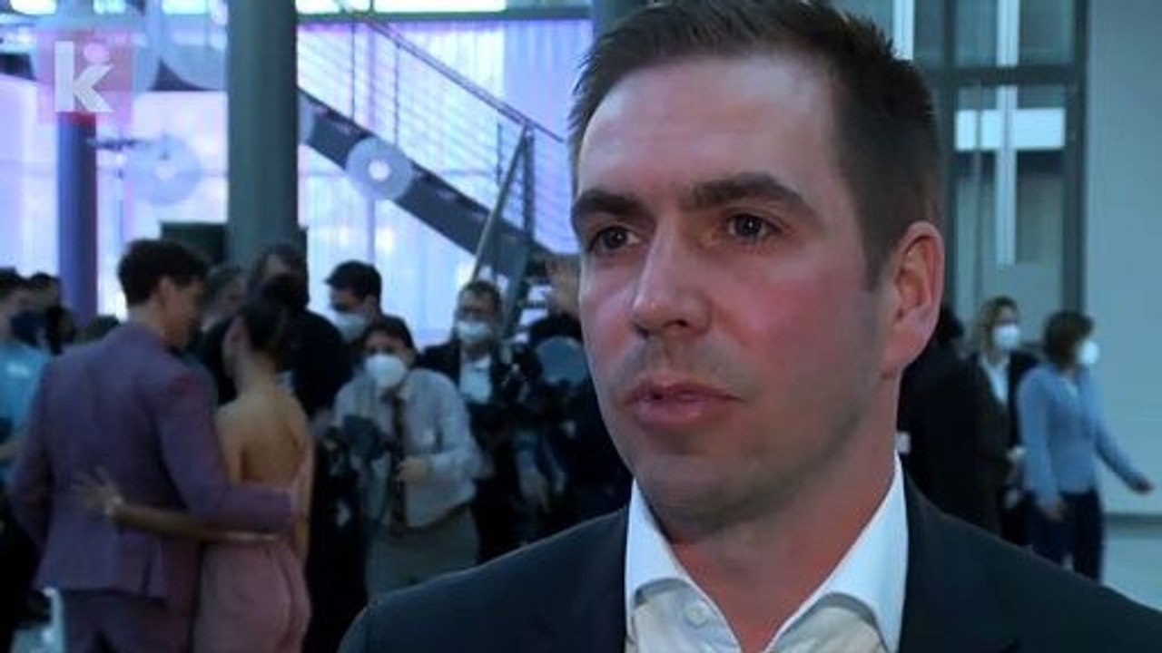 Deutschland ist für Lahm 'immer Mitfavorit' - Appell von Klingbeil