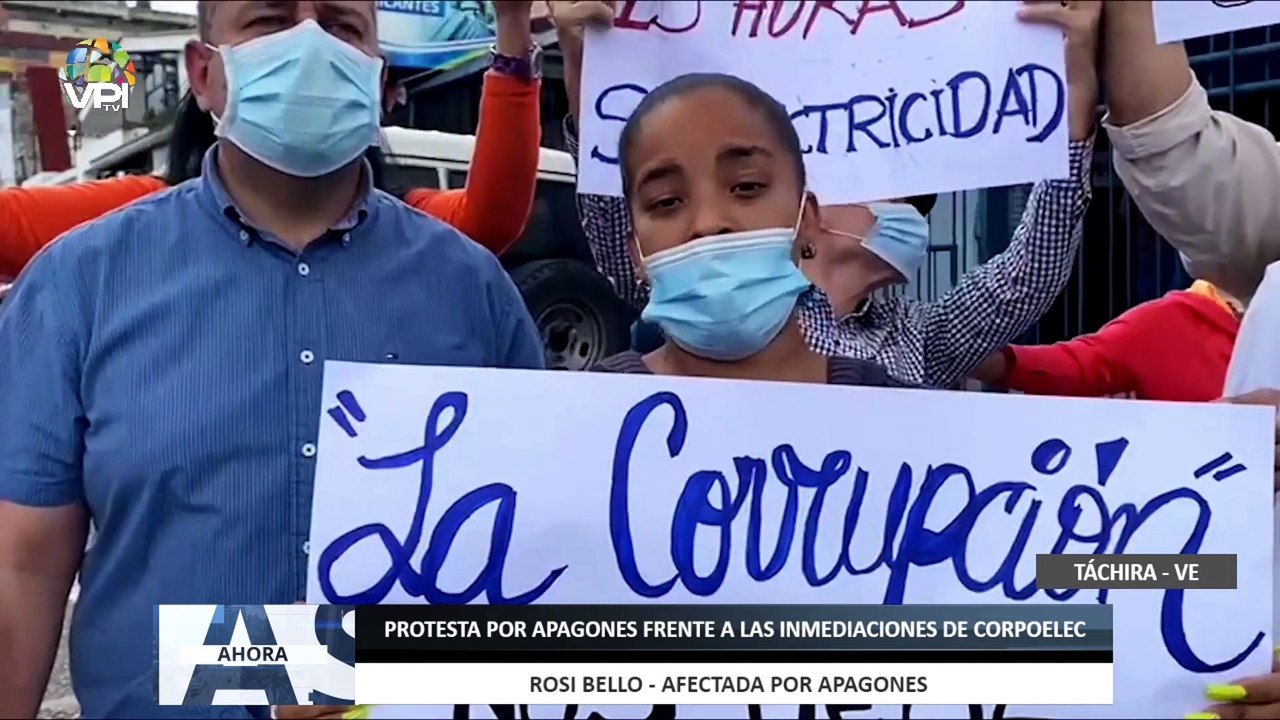 Protesta por apagones frente a las inmediacione...