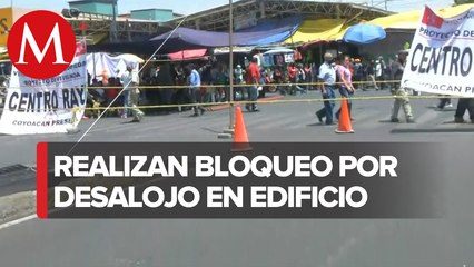 Habitantes bloquean cruce San Pablo en zona de la Merced, CDMX