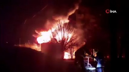 Rusya Lutsk'ta petrol deposunu vurdu! Yangına müdahale sürüyor