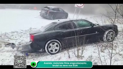 Assista motorista filma engavetamento brutal na neve nos EUA
