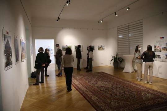 Viyana Yunus Emre Enstitüsünde Kırkambar fotoğraf sergisi düzenlendi