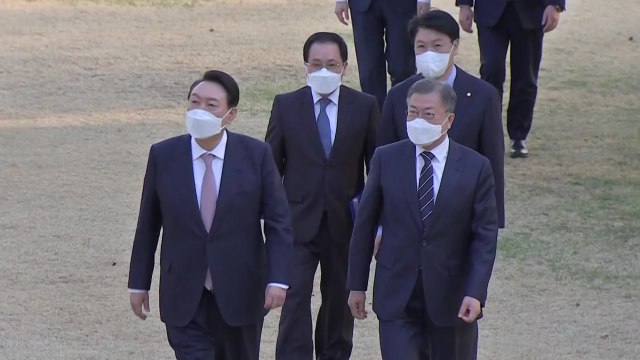 尹 당선인 측 靑과 실무 협의 조속히 착수...코로나19 협력 공감대 / YTN