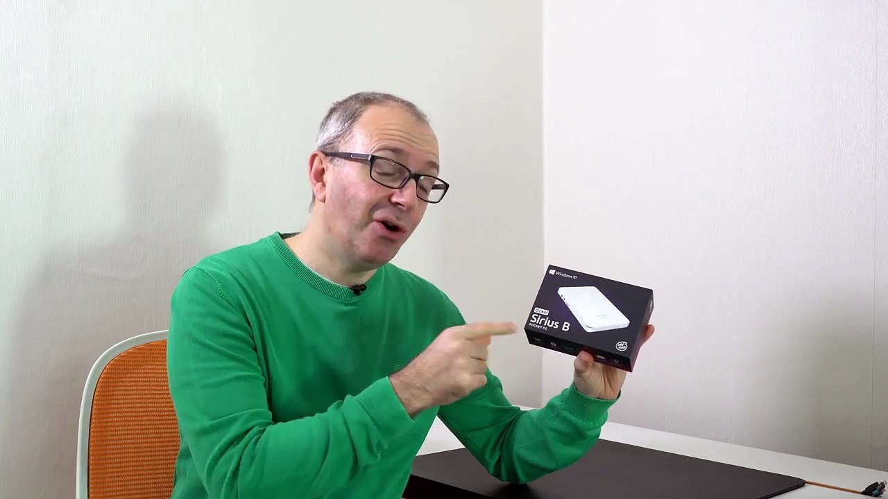 ockel-sirius-b-windows-10-pocket-pc-review