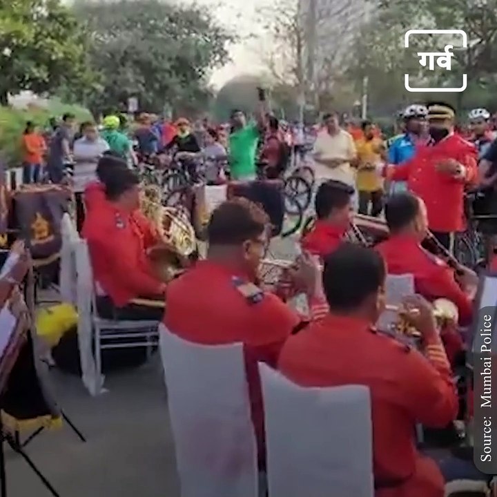 Mumbai Police Once Again Impresses Netizens With The Recreation Of Srivalli