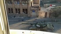 Sivil direnişçinin Rus tankını vurduğu an kamerada