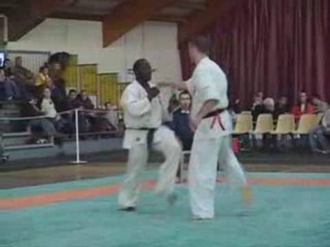 Open de Bayeux 2007: 3° combat de Julien Porterie )