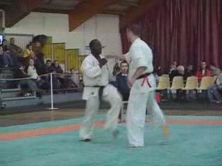 Open de Bayeux 2007: 3° combat de Julien Porterie )