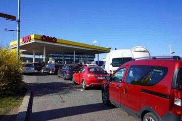 Çekya'da akaryakıt fiyatlarında rekor artış