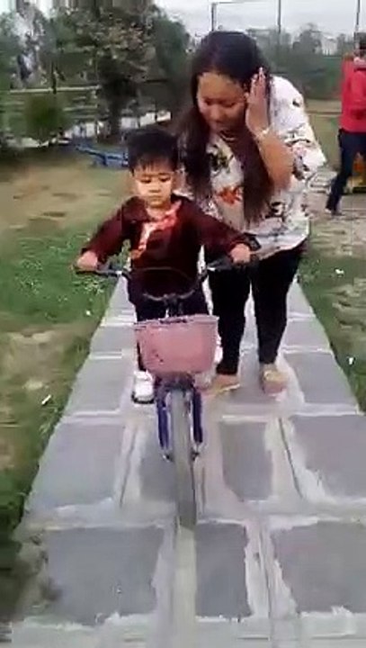 Cycling time with mom