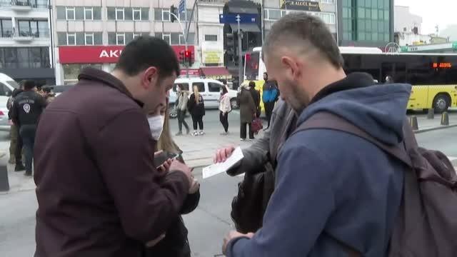 Müzakerelere yerli ve yabancı basın mensupları yoğun ilgi gösteriyor.